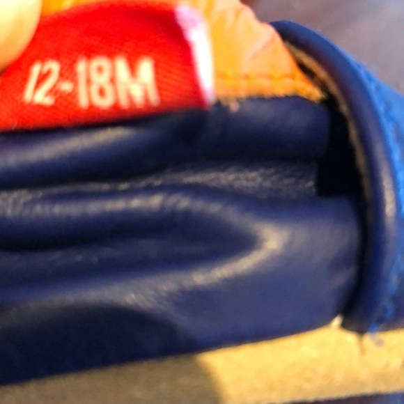 Fisher price leather kids booties. EUC! - Picture 4 of 5